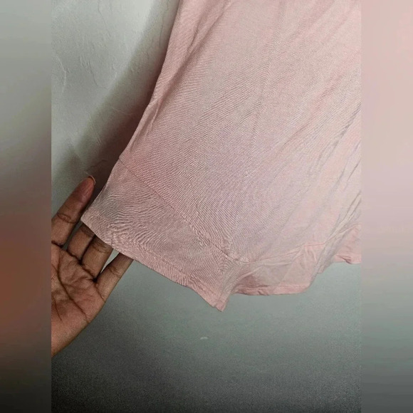 Articles‎ of Society Oversized Sleeveless Tank in Pink - Picture 4 of 7